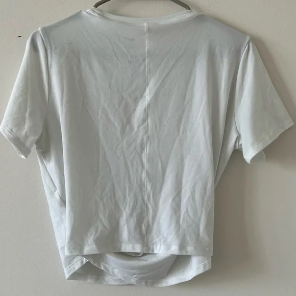 NIKE White Crop T-Shirt in Size Medium - Picture 3 of 3